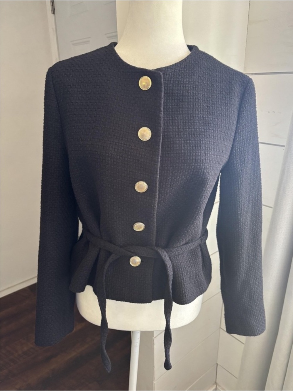 Zara NWT Textured Black tie Belted blazer cardigan Jacket with Gold Buttons - Picture 4 of 5